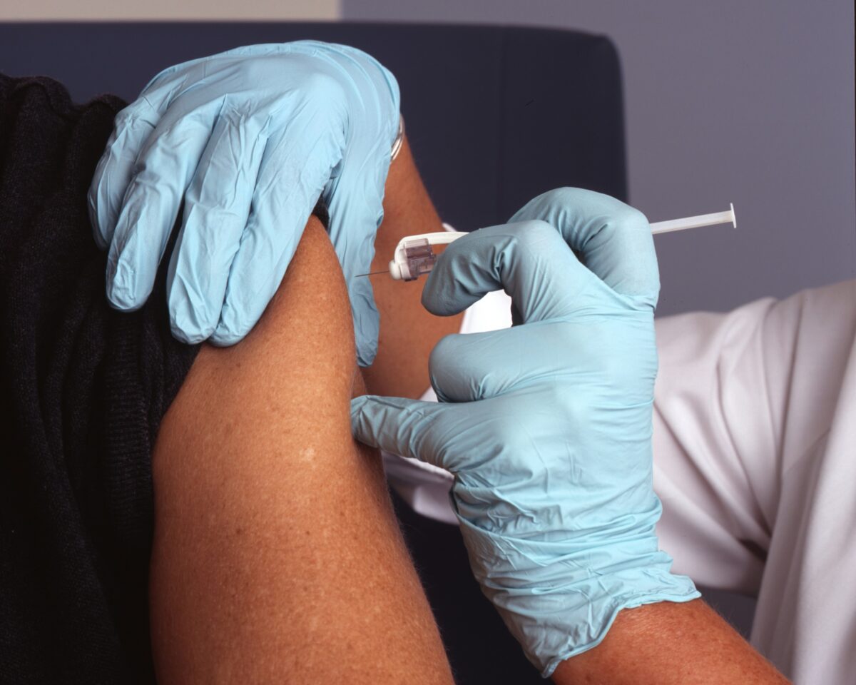 Top Pharmacology CE Courses for Nurse Practitioners to Renew ANCC Certification